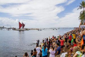 7 other traditional canoes join Hokule‘a