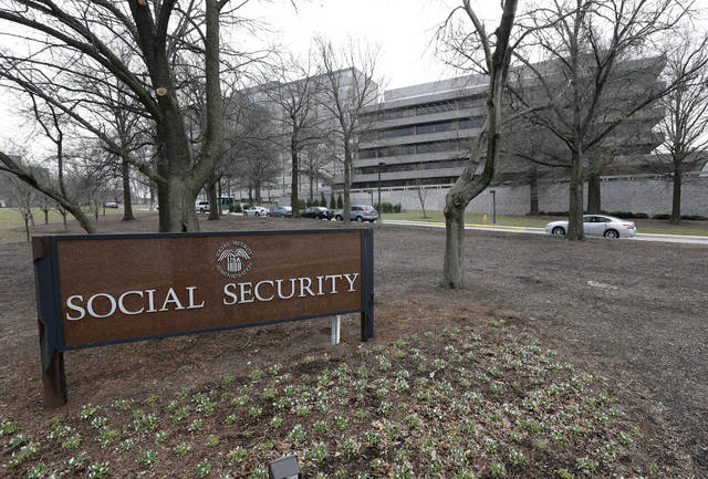Social Security benefits to rise by 2 percent in 2018