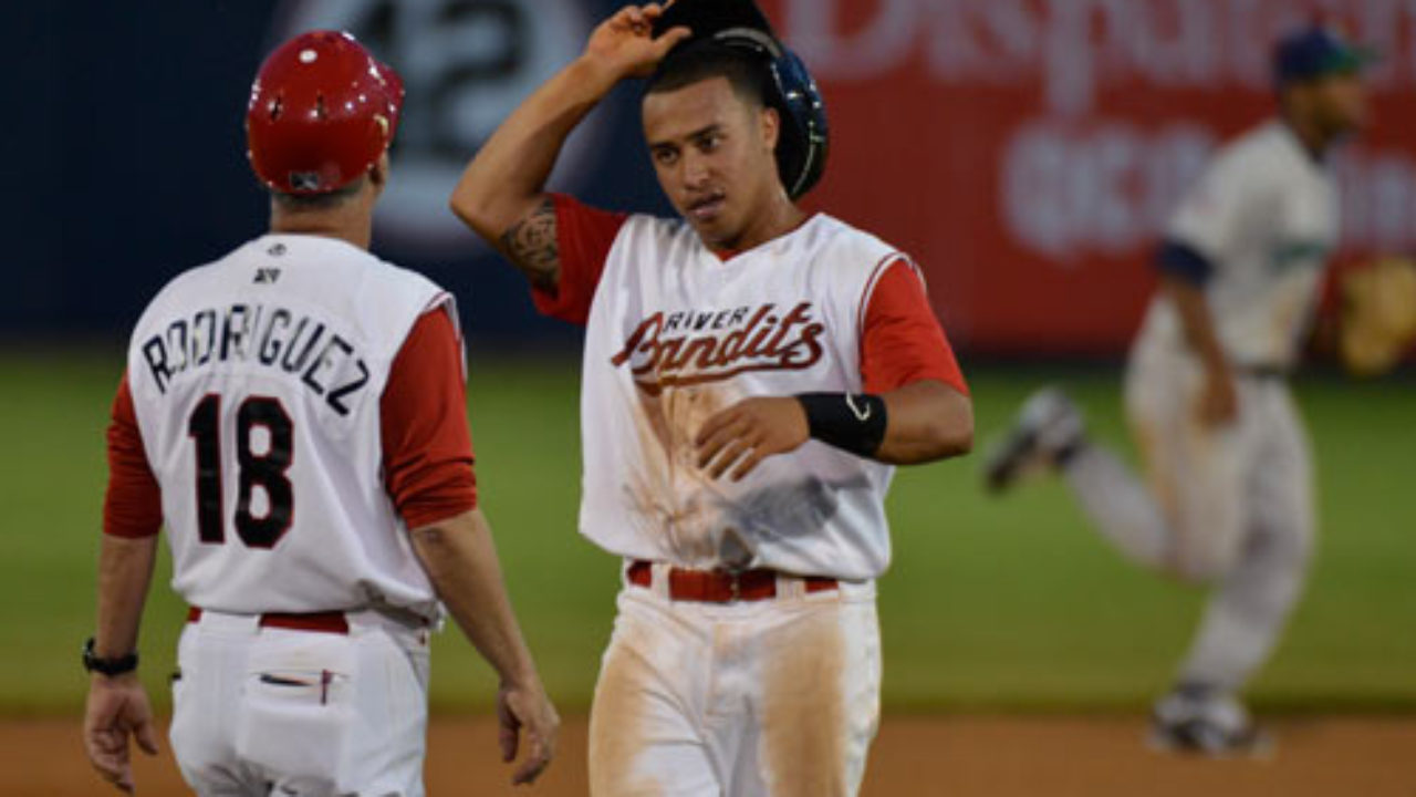 Kolten Wong superb in pro debut as Quad Cities wins