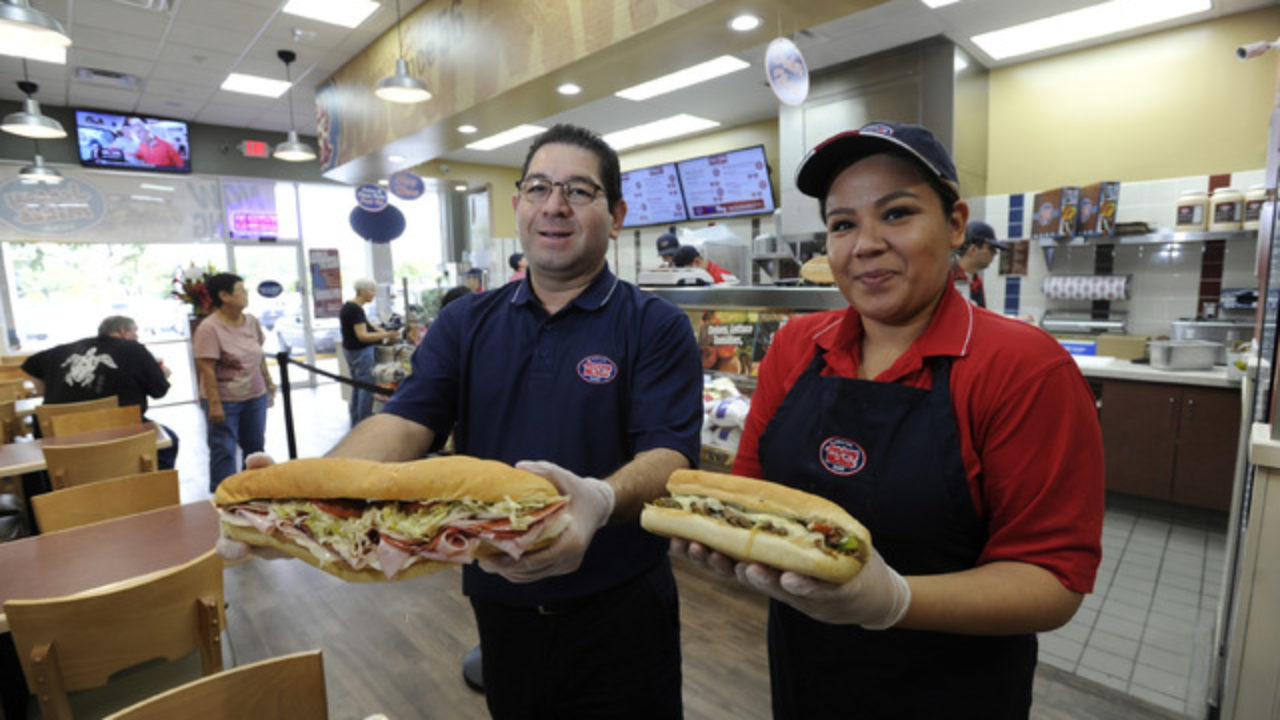 how big is the jersey mike's giant sub