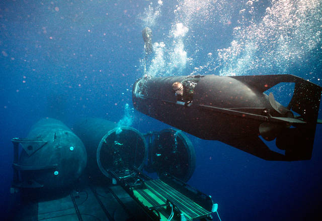Navy proposes tripling amount of SEAL training in Hawaiian Islands |  Honolulu Star-Advertiser