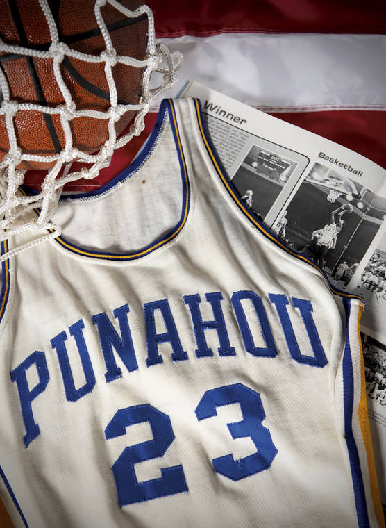 Obama's Punahou basketball jersey sells 