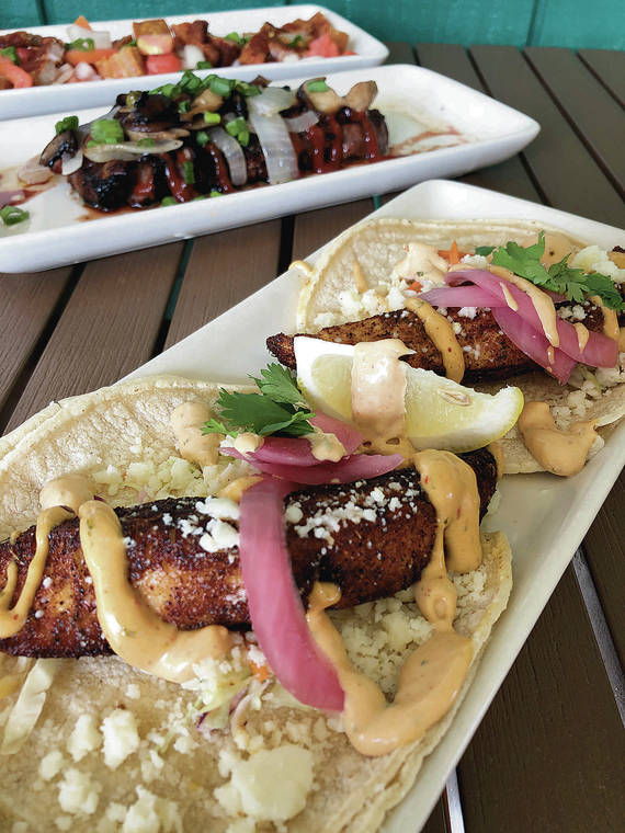 BETTY SHIMABUKURO / BSHIMABUKURO@STARADVERTISER.COM
                                Fish tacos, front, may be prepared blackened style at Kalapawai Cafe & Deli in Kapolei, or the fish can be grilled or fried. In back are the grilled New York steak and lechon kawali, both available during happy hour.