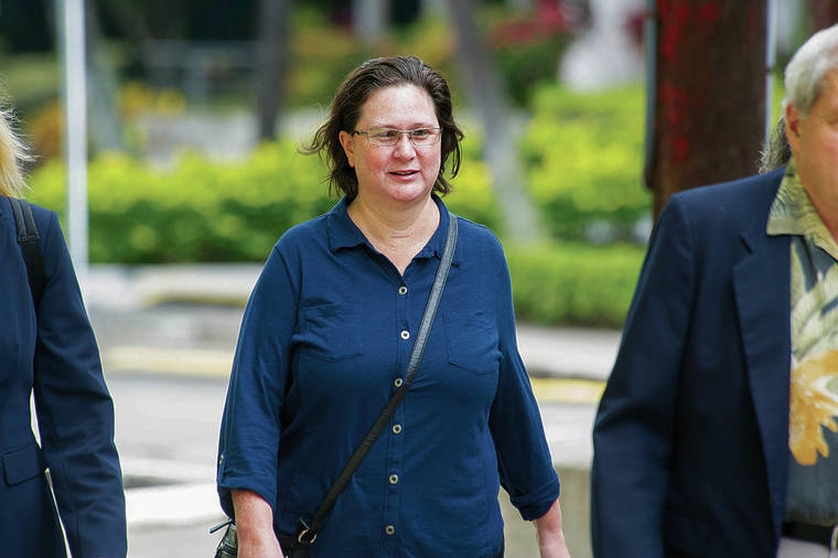CRAIG T. KOJIMA / CKOJIMA@STARADVERTISER.COM
                                Katherine Kealoha leaves federal court on June 28. She’s taking another day to consider a proposed plea deal from federal prosecutors, one of her attorneys said today.