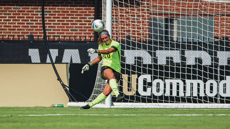 COURTESY VANDERBILT UNIVERSITY
                                Konawaena product Taiana Tolleson is one of the rare girls to go from the Big Island to a Divsion I soccer program.