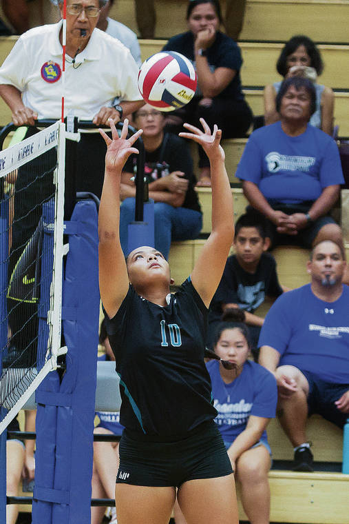 KAT WADE / SPECIAL TO THE STAR ADVERTISER
                                Kapolei’s Alexis Kepa set the ball during the first game of the Hurricanes’ win over Farrington in Thursday’s OIA quarterfinals at Moanalua High School. Kepa had 29 assists in the win over the Governors.