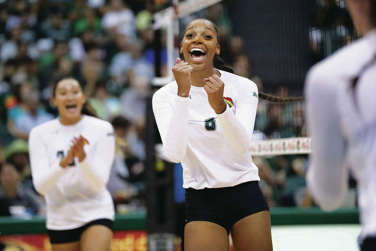 ANDREW LEE / SPECIAL TO THE STAR-ADVERTISER
                                Hawaii’s Skyler Williams celebrated after a point during the second set on Sunday.