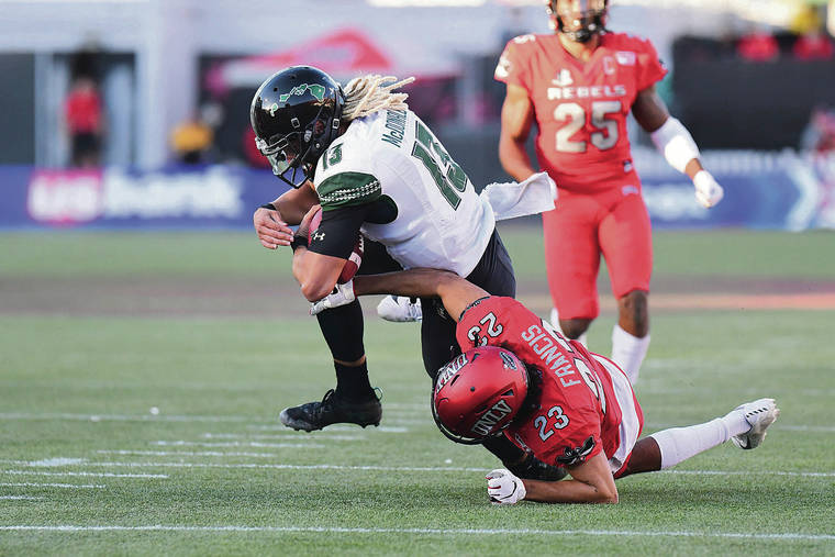 STEVEN ERLER / SPECIAL TO THE STAR-ADVERTISER 
                                Hawaii quarterback Cole McDonald showed off his leg strength in last week’s win over UNLV.