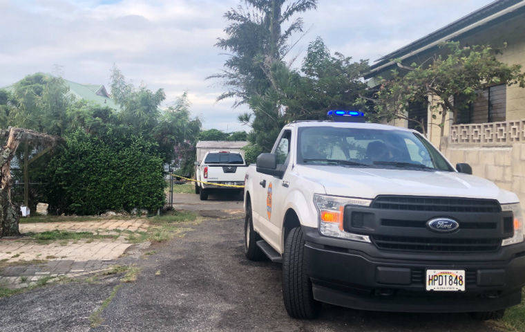 ROSEMARIE BERNARDO / RBERNARDO@STARADVERTISER.COM
                                Yellow police tape was seen Friday morning at 2401 Kula Kolea Drive in Kalihi. Police arrested a 50-year-old man Thursday night at or near the Kula Kolea Drive property in connection with a deadly shooting of a teenage boy late Thursday.