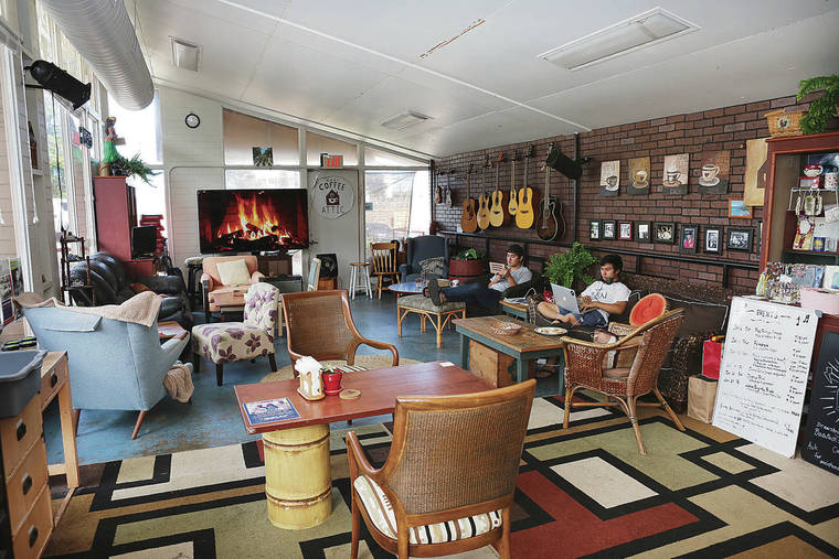 Coffee Shop Finds Success In Old Hokama S Building Honolulu Star