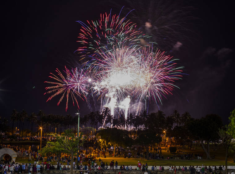 STAR-ADVERTISER / 2019
                                Fireworks lit the sky at Ala Moana Regional Park on the Fourth of July.