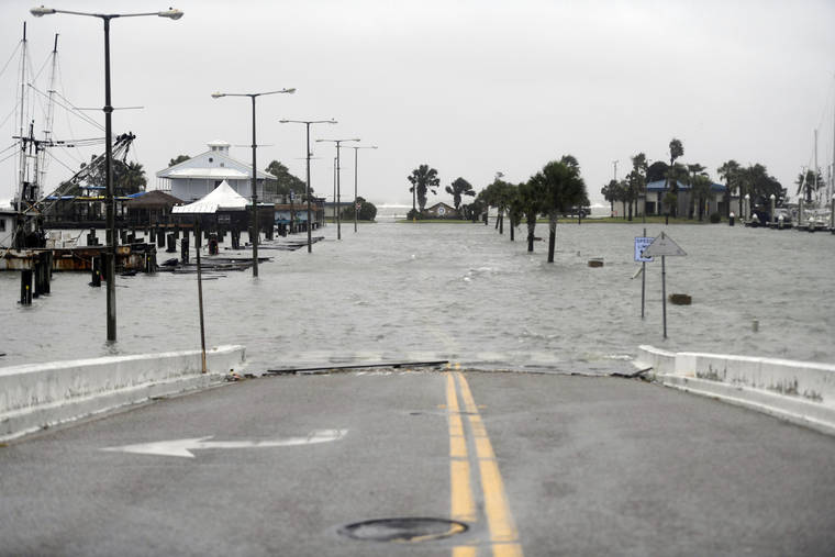 Tropical Storm Hanna Drenches South Texas Amid Covid 19 Crisis Honolulu Star Advertiser