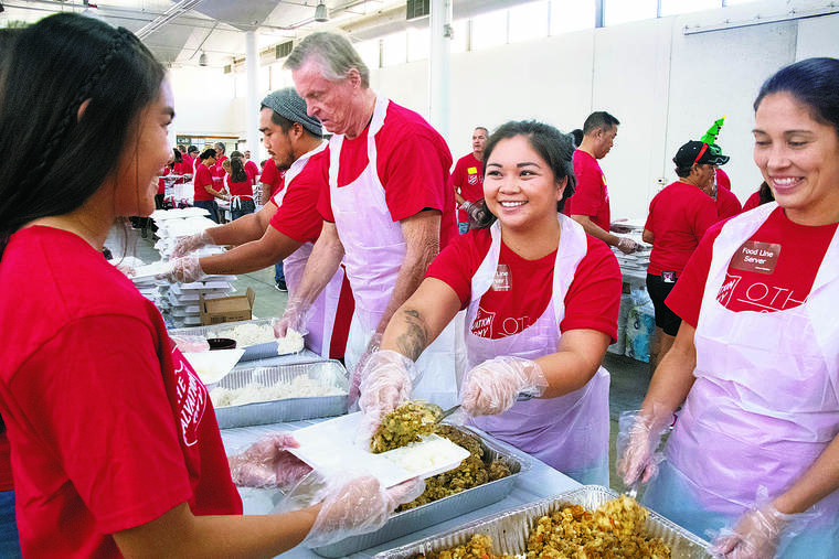 Salvation Army Replaces Large Annual Thanksgiving Meal In Hawaii With Pick Up Services Honolulu Star Advertiser