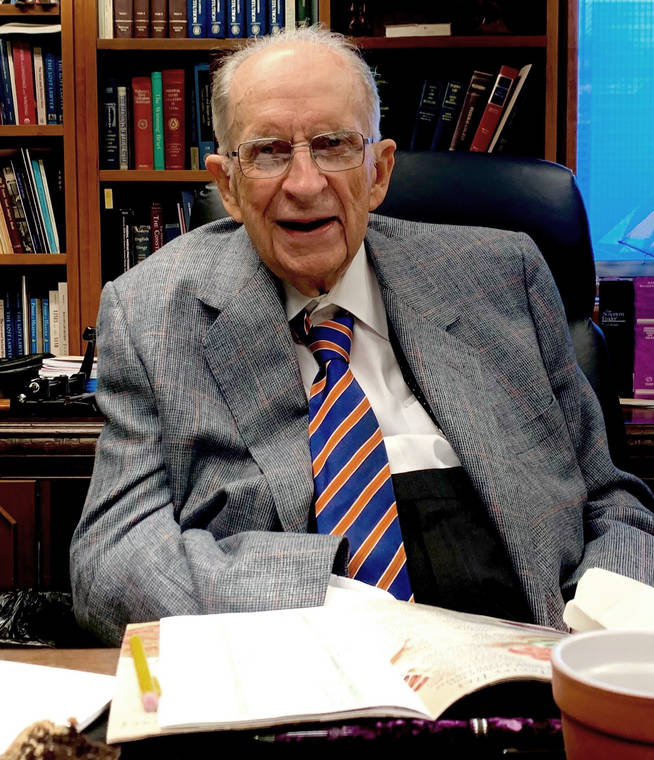 BRYAN A. GARNER VIA AP
                                Judge Thomas M. Reavley, the oldest active federal judge who served for 41 years on the 5th U.S. Circuit Court of Appeals, died today at the age of 99.