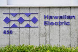 Power outages hit 4 Hawaiian islands