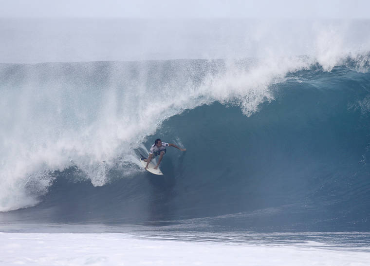 COURTESY WORLD SURF LEAGUE / MASUREL
                                Hawaii surfer Gavin Gillette caught a wave, in Dec. 2015, during the Billabong Pipe Invitational at Ehukai Beach Park. Waves were about 10 to 15 feet. A high surf advisory has been issued for north and west shores of all isles from Niihau to Molokai, and north shores of Maui due to a large, northwest swell, in effect through 6 a.m. Thursday.
