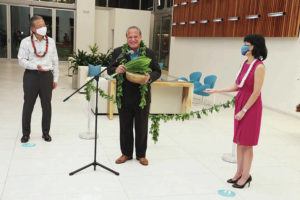 COURTESY CENTRAL PACIFIC BANK
                                Central Pacific Bank Executive Chairman Paul Yonamine, left, Kahu Kelekona Bishaw and Central Pacific Bank President Catherine Ngo were at the banks blessing and untying ceremony held Monday at its redesigned flagship branch in downtown Honolulu.