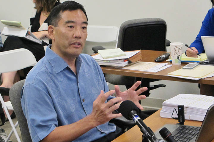 ASSOCIATED PRESS / 2015
                                <strong>“It sure seems like a it’s a very personal vendetta. I’m not surprised at the report.”</strong>
                                <strong>Les Kondo</strong>
                                <em>State auditor, on a report criticizing his office</em>