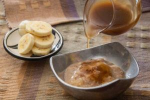 CRAIG T. KOJIMA / CKOJIMA@STARADVERTISER.COM
                                Banana Pudding with coconut Oil Caramel Sauce.