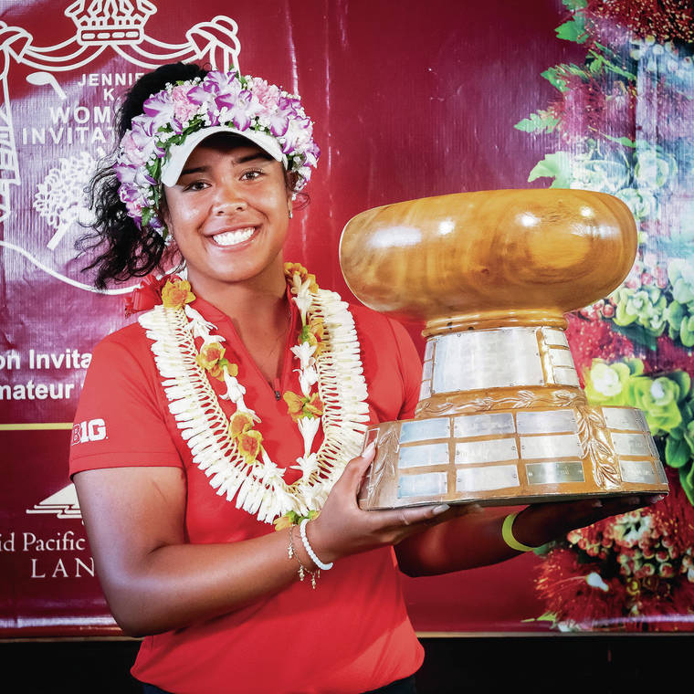 COURTESY DWIGHT MORITA / MID-PACIFIC COUNTRY CLUB
                                Aneka Seumanutafa held the Jennie K. Wilson trophy after winning the 70th edition of the tournament.