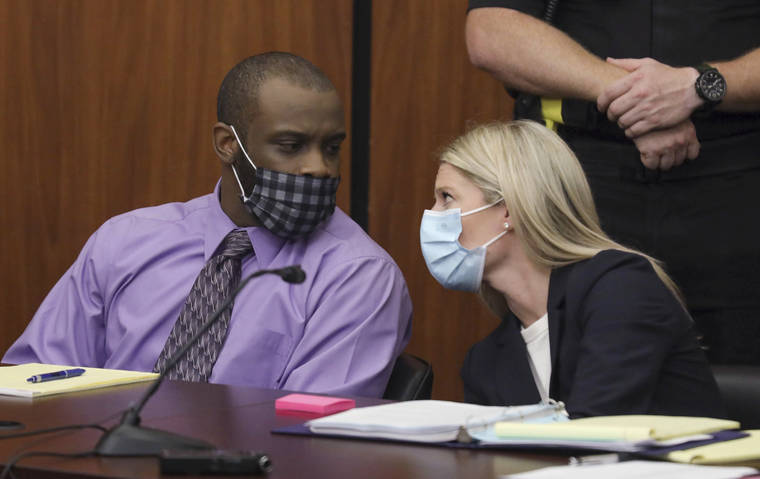 TRACY GLANTZ/THE STATE VIA ASSOCIATED PRESS
                                Defendant Nathaniel Rowland spoke with his attorney, Alicia Goode, right, during his trial in Richland County Court, Tuesday, in Columbia, S.C. Rowland is on trial for the kidnapping and murder of 21-year-old Samantha Josephson.