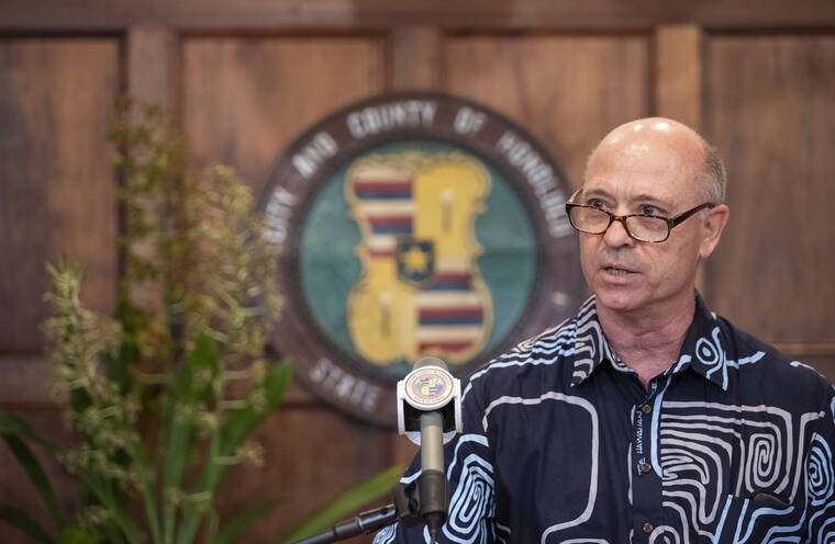 CINDY ELLEN RUSSELL / CRUSSELL@STARADVERTISER.COM
                                Michael Broderick speaks during a press conference at Honolulu Hale on June 8, 2020.