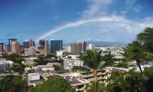 CRAIG T. KOJIMA/CKOJIMA@STARADVERTISER.COM
                                A misty morning created rainbows all over Honolulu.