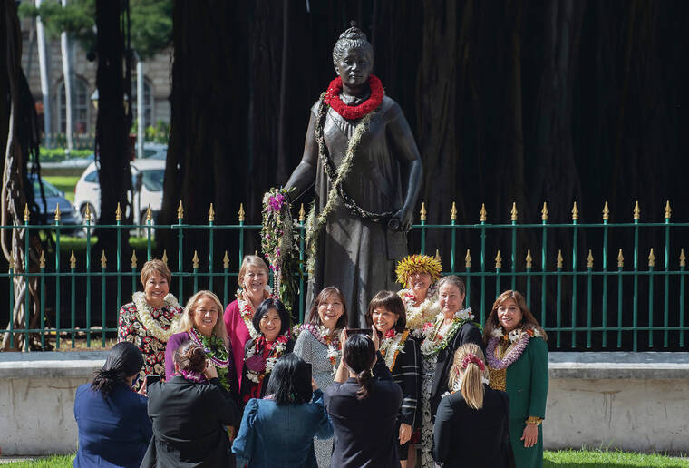 CINDY ELLEN RUSSELL / CRUSSELL@STARADVERTISER.COM
                                Members of the state Senate Women’s Caucus pose in front of the statue of Queen Liliuokalani after Opening Day at the State Capitol Wednesday. Pictured (back row, left-to-right) are Sens. Lorraine R. Inouye, Rosalyn H. Baker and Michelle N. Kidani; (front row, left-to-right) Sens. Lynn DeCoite, Sharon Y. Moriwaki, Joy A. San Buenaventura, Donna Mercado Kim, Laura Acasio and Bennette E. Misalucha.
