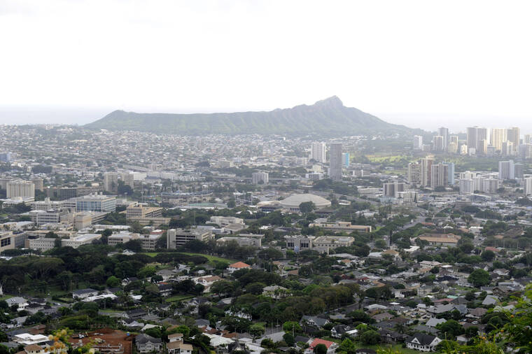 Honolulu City Council advances short-term rental bill
