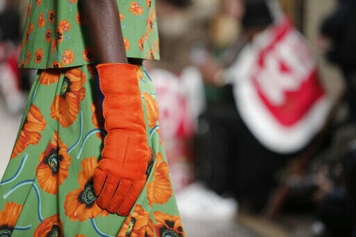 ASSOCIATED PRESS
                                A model wore a creation for the Kenzo fall-winter 22/23 men’s collection, in Paris, Sunday.