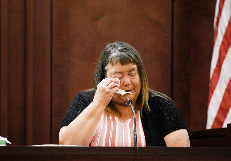 STEPHANIE AMADOR/THE TENNESSEAN VIA ASSOCIATED PRESS
                                Chandra Murphey wiped her tears while giving her testimony about her mother-in-law, Charlene Murphey, during the trial of RaDonda Vaught, at the Justice A.A. Birch Building in Nashville, Tenn., Tuesday. Vaught was charged with reckless homicide for accidentally administering the paralyzing drug vecuronium to 75-year-old Charlene Murphey instead of the sedative Versed in December 2017.