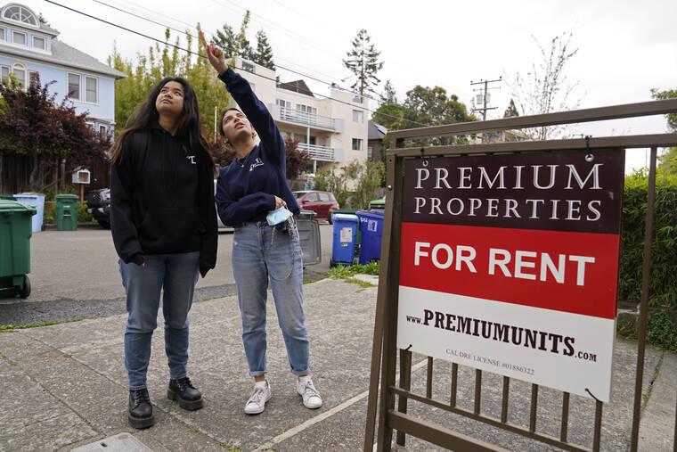 ASSOCIATED PRESS
                                University of California, Berkeley freshmen Sanaa Sodhi, right, and Cheryl Tugade looked for apartments in Berkeley, Calif., March 29. Millions of college students in the U.S. are trying to find an affordable place to live as rents surge nationally, affecting seniors, young families and students alike.