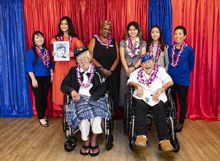 CINDY ELLEN RUSSELL / CRUSSELL@STARADVERTISER.COM
                                Nisei Impact youth journalism program presented by the Honolulu Star-Advertiser, Report for America and Nisei Veterans Legacy. Pictured at the ceremony honoring high school students and subjects who participated in the project. Pictured in the front row: World War II veterans Edward Ikuma, 100th Infantry Battalion and Kenji Ego, 442nd Regimental Combat Team. Back row from left to right: Honolulu Star-Advertiser ethnic and cultural affairs reporter Jayna Omaye, Punahou School student L. Kensington Ono, Honolulu Star-Advertiser managing editor Marsha McFadden, Moanalua High School student Daria Stapolsky, Kalani High School student Stephanie Yeung, Nisei Veterans Legacy president Lynn Heirakuji. Not present are Kalani High School student Marisa Fujimoto and McKinley High School student Shane Kaneshiro.