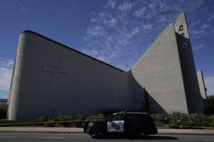 1 killed, 5 injured in California church shooting