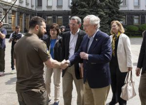McConnell, GOP senators meet Zelenskyy in surprise Kyiv stop