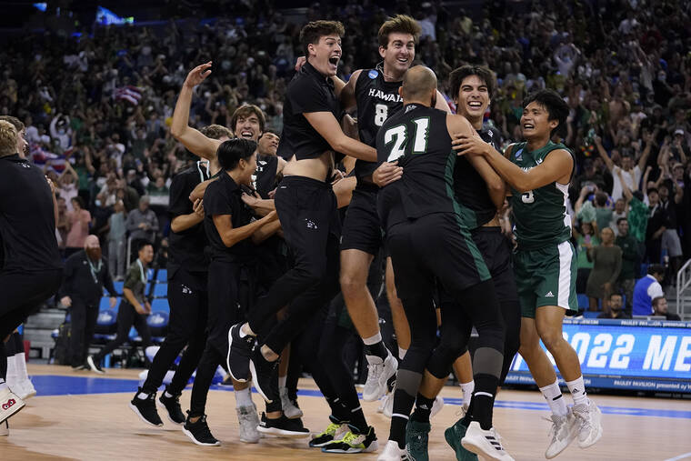 ASSOCIATED PRESS
                                Hawaii players celebrate after defeating Long Beach State to win their second straight NCAA title.