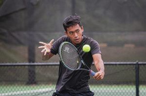 CINDY ELLEN RUSSELL / CRUSSELL@STARADVERTISER.COM
                                Hawaii men’s tennis player Andre Ilagan hit during a recent workout. Ilagan is just the second Rainbow Warrior in program history to compete in the NCAA singles championships.