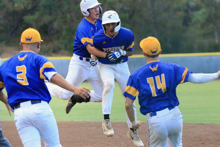 BEN JUAN / SPECIAL TO THE STAR-ADVERTISER
                                The Hilo Vikings celebrated with Makena Wakakuwa following his walk-off single that beat the Kamehameha Warriors in eight innings.