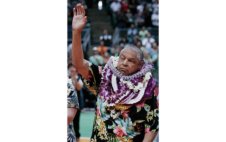 STAR-ADVERTISER / 2007
                                Former University of Hawaii women’s athletic director Dr. Donnis Thompson was recognized at a ceremony before volleyball match on Oct. 28, 2007, at Stan Sheriff Center.