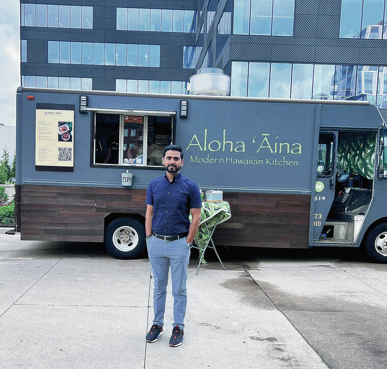 Honolulu resident Naseer Durrani discovered the Aloha Aina food truck in Columbus, Ohio, in May. Photo by Vijay Chandnani.