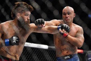 ASSOCIATED PRESS
                                Bryan Barberena, left, fights Robbie Lawler in a welterweight bout.