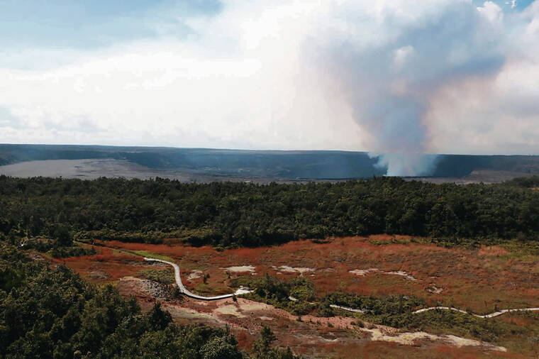 U.S. GEOLOGICAL SURVEY / 2020
                                A plume from an eruption rises above Kilauea Volcano’s summit within Hawai‘i Volcanoes National Park.