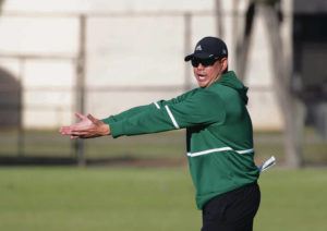 CINDY ELLEN RUSSELL / CRUSSELL@STARADVERTISER.COM
                                University of Hawai’i head coach Timmy Chang instructs players during practice.