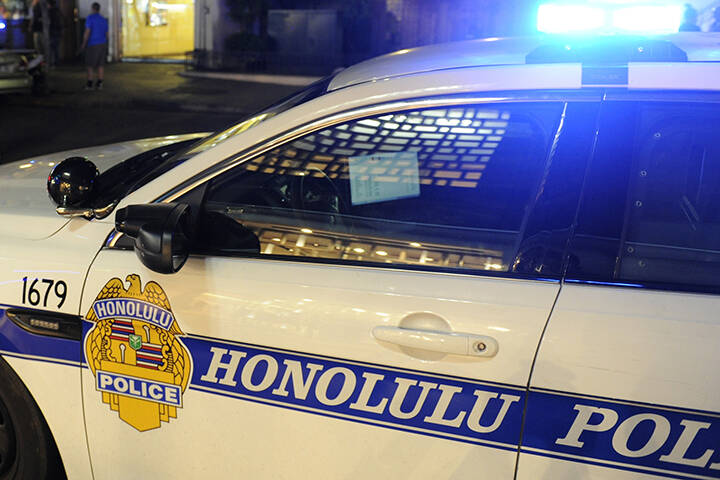 Man, 27, charged after allegedly assaulting Honolulu police officer in Waikiki