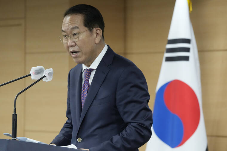 남북, 이산가족 상봉 문제로 북측에 회동 제안