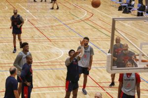 ASSOCIATED PRESS
                                Washington Wizards players including Rui Hachimura, center, work out in Tokyo.