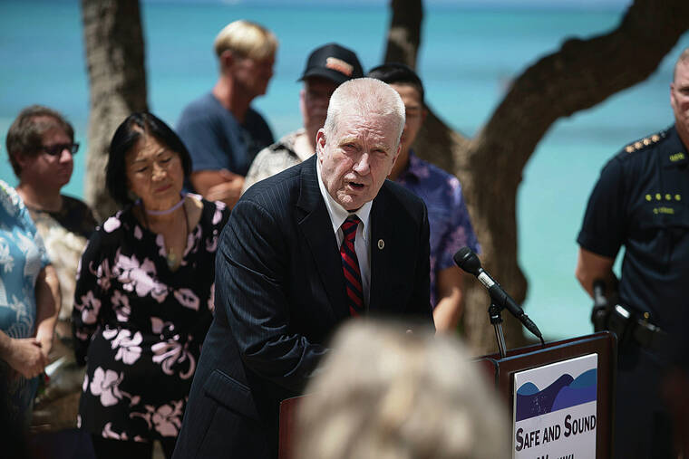 CINDY ELLEN RUSSELL / CRUSSELL@STARADVERTISER.COM
                                Honolulu Prosecuting Attorney Steve Alm spoke Tuesday during a news conference announcing the start of the “Safe and Sound Waikiki” crime reduction program.