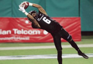 JAMM AQUINO / 2020
                                Hawaii wide receiver Zion Bowens soared to haul in a touchdown pass in the end zone against New Mexico during the second half on Nov. 7, 2020 at Aloha Stadium. Hawaii won 39-33.