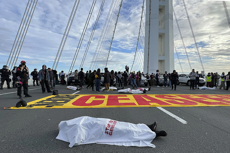 Protesters demanding Gaza ceasefire block San Francisco’s Bay Bridge