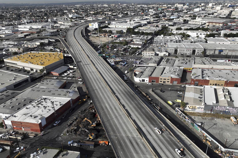 Gov. Newsom: Hearth-damaged L.A. freeway repairs to take 3-5 weeks
